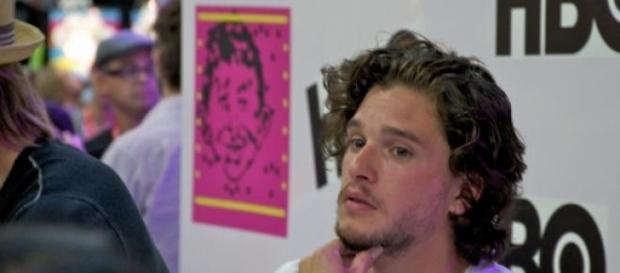 Kit Harington ärgert die Nordiren Kit Harington ärgert die Nordiren