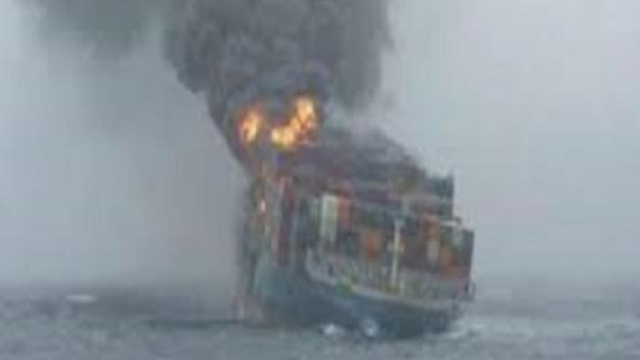 Tuna-1, la nave turca in fiamme