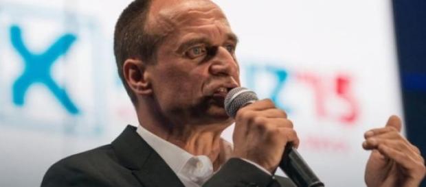 Czy Paweł Kukiz zrewolucjonizuje polską politykę? Czy Paweł Kukiz zrewolucjonizuje polską politykę?
