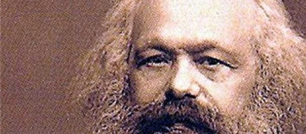 Karl Marx cambió la forma de pensar al mundo Karl Marx cambió la forma de pensar al mundo
