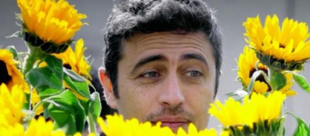Lo spot della Tim con protagonista Pif Lo spot della Tim con protagonista Pif
