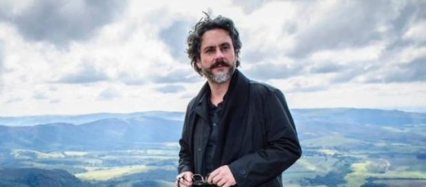 Maurílio vai tentar matar o Imperador. Maurílio vai tentar matar o Imperador.
