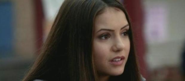 Nina Dobrev despede-se de Elena Gilbert Nina Dobrev despede-se de Elena Gilbert