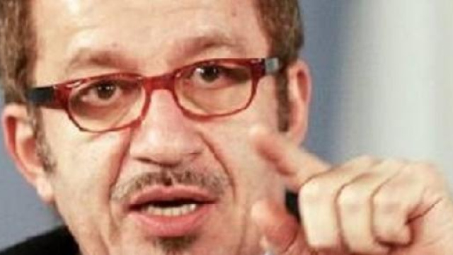 Maroni: reddito di cittadinanza in Lombardia