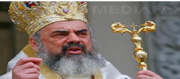 Biserica nu vrea să plătească taxa pe bacșiș Biserica nu vrea să plătească taxa pe bacșiș