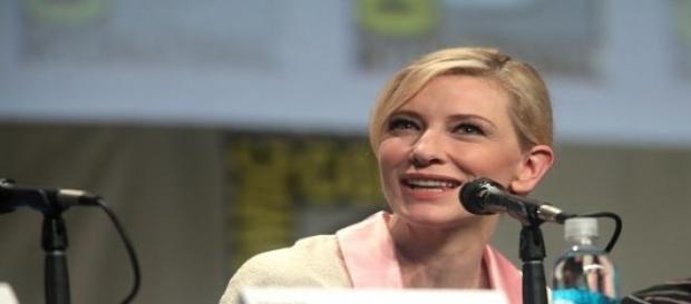 Cate Blanchett tem quatro filhos. Cate Blanchett tem quatro filhos.