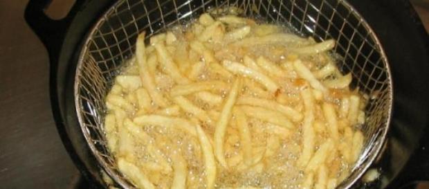Patatas fritas con aceite de oliva Patatas fritas con aceite de oliva