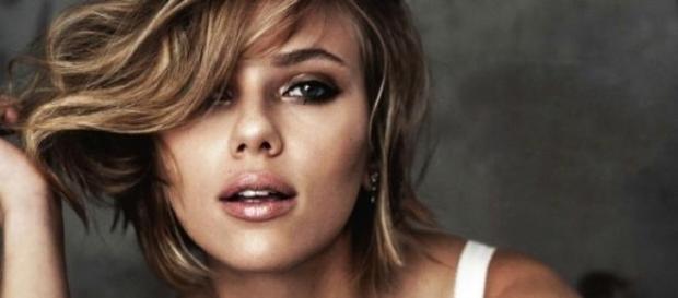 Scarlett Johansson encaixa nos factores revelados. Scarlett Johansson encaixa nos factores revelados.
