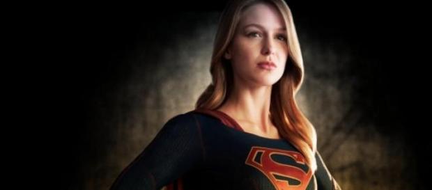 Sinopsis oficial de la nueva serie 'Supergirl'. Sinopsis oficial de la nueva serie 'Supergirl'.