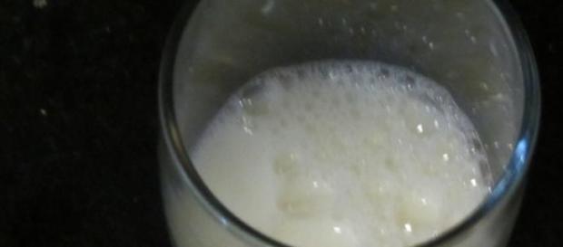 Criminosos adulteram leite no RS Criminosos adulteram leite no RS
