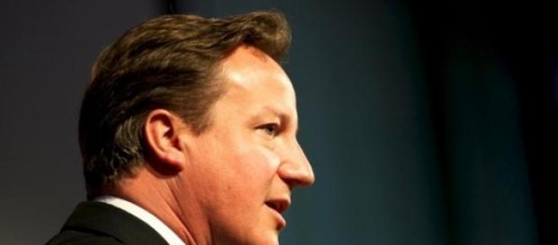 David Cameron conseguiu a a maioria absoluta. David Cameron conseguiu a a maioria absoluta.