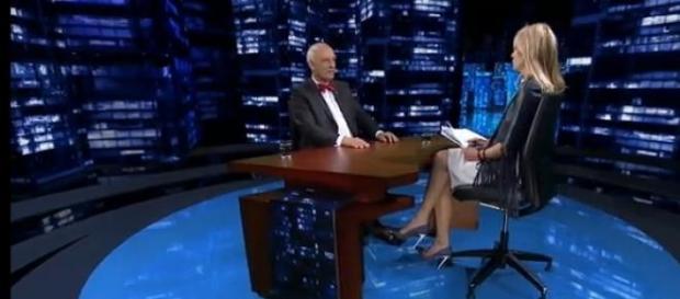Janusz Korwin-Mikke i Monika Olejnik (fot. tvn24) Janusz Korwin-Mikke i Monika Olejnik (fot. tvn24)