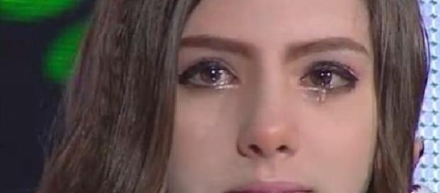 Tânăra s-a ales cu inima frântă! Tânăra s-a ales cu inima frântă!