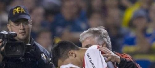 Gas pimienta dejó a jugadores de River afectados