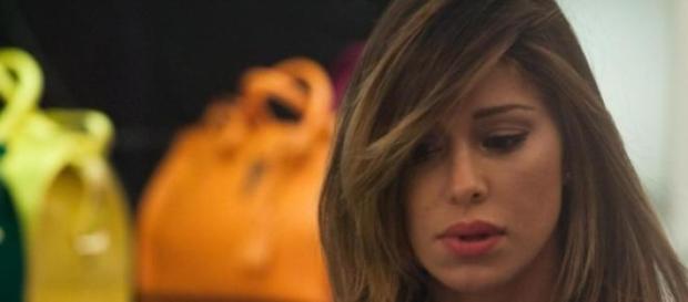 Belen Rodriguez con espressione triste Belen Rodriguez con espressione triste