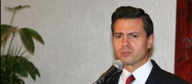 Enrique Peña Nieto celebra a los maestros Enrique Peña Nieto celebra a los maestros