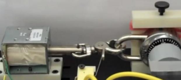 Este es el pequeño Robot impreso en 3D Este es el pequeño Robot impreso en 3D