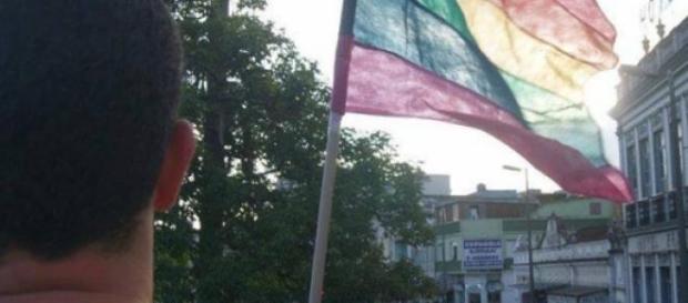 Marcha LGBT reúne milhares em São João del-Rei Marcha LGBT reúne milhares em São João del-Rei