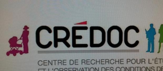 Le CREDOC et les Français dans leurs habitudes Le CREDOC et les Français dans leurs habitudes