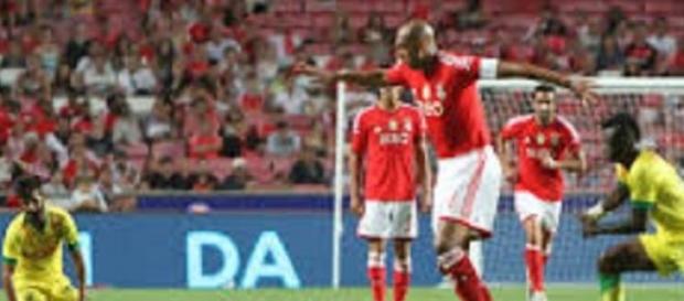 Luisão, capitão de equipa do Benfica Luisão, capitão de equipa do Benfica