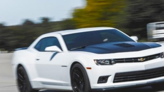Nuova Chevrolet Camaro 2015