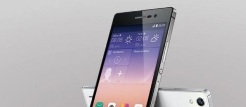 Huawei P8 Vs Huawei P8 Lite: cellulari in promo