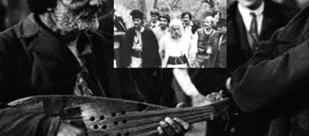 Cobzarul de pe uliţă, neobosit Cobzarul de pe uliţă, neobosit
