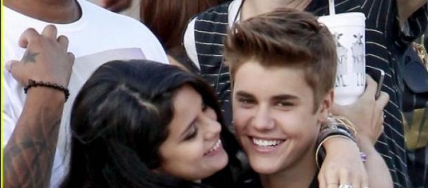 Justin Bieber y Selena Gómez, la pareja perfecta Justin Bieber y Selena Gómez, la pareja perfecta