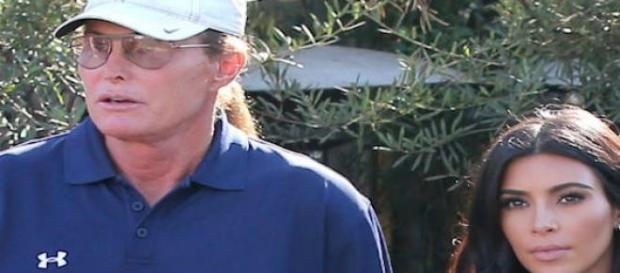 Bruce Jenner et sa belle-fille Kim Kardashian. Bruce Jenner et sa belle-fille Kim Kardashian.