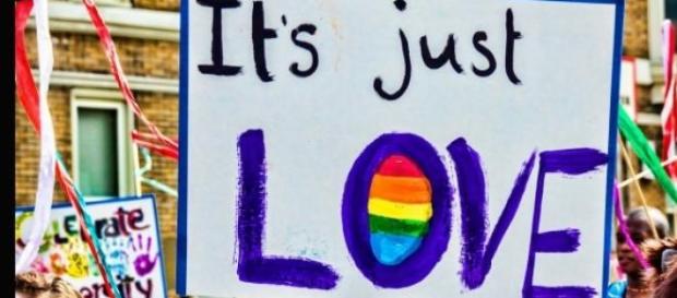 Direitos garantidos a população LGBT Direitos garantidos a população LGBT