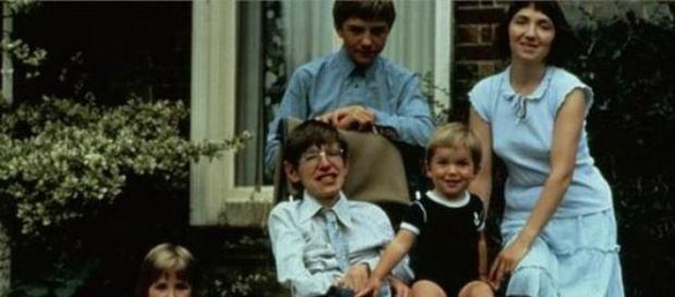 Familia lui Stephen Hawking Familia lui Stephen Hawking