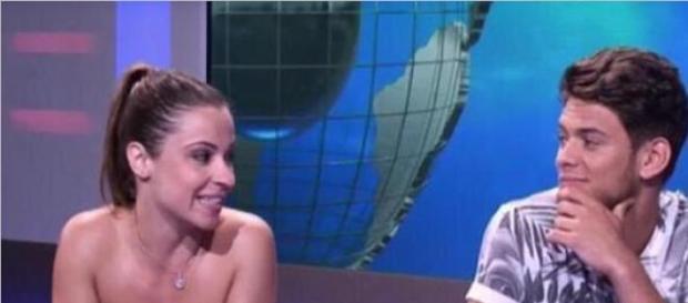 Rayane Benesetti et Denista amoureux ? Rayane Benesetti et Denista amoureux ?