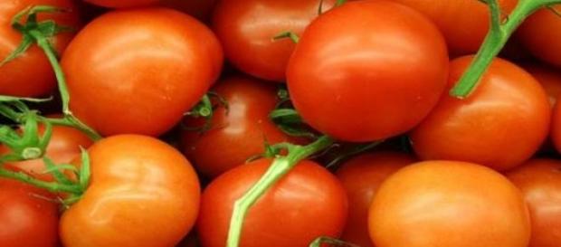 Roşia, deliciu sau otravă în zilele noastre? Roşia, deliciu sau otravă în zilele noastre?