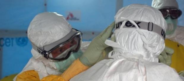 Sale a 17 il numero degli isolati per Ebola Sale a 17 il numero degli isolati per Ebola