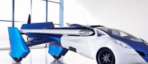 L'auto volante di Aeromobil