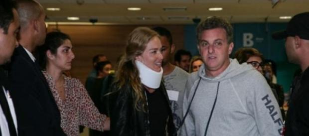 Apesar do susto, a família Huck está bem. Apesar do susto, a família Huck está bem.