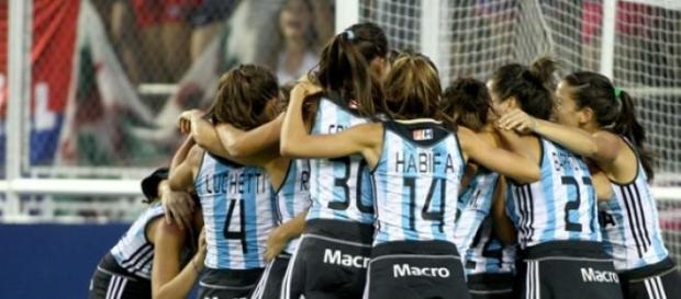 En pleno festejo, en pleno recambio En pleno festejo, en pleno recambio