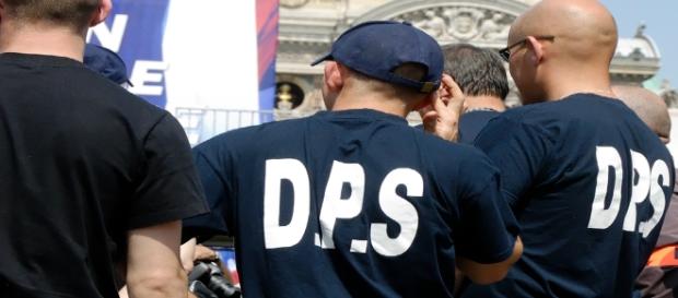 D.P.S. - police, front d'ordre FN - CC BY D.P.S. - police, front d'ordre FN - CC BY