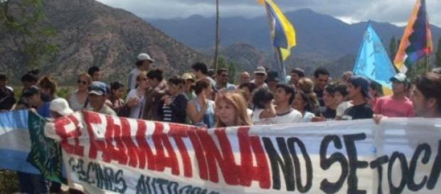 Famatina, La Rioja y su gente luchan por la vida Famatina, La Rioja y su gente luchan por la vida