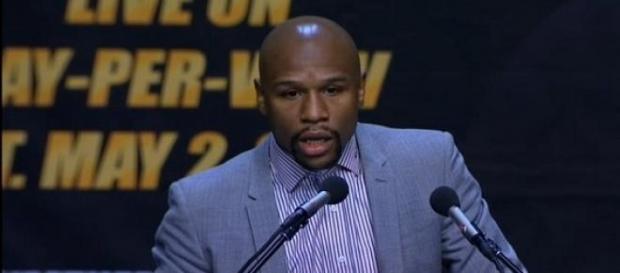 Floyd Mayweather nunca perdeu um combate. Floyd Mayweather nunca perdeu um combate.