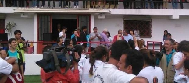 Futebol Benfica fez a festa do inédito título Futebol Benfica fez a festa do inédito título