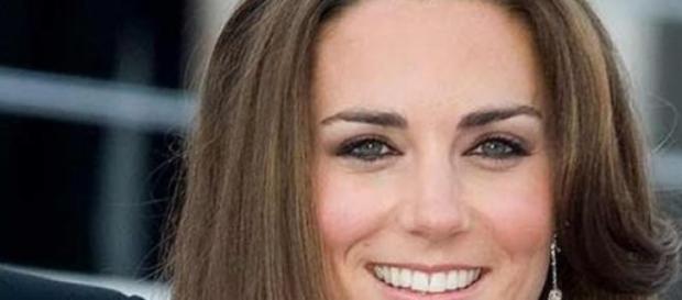 Księżna Kate nadal nie urodziła Księżna Kate nadal nie urodziła