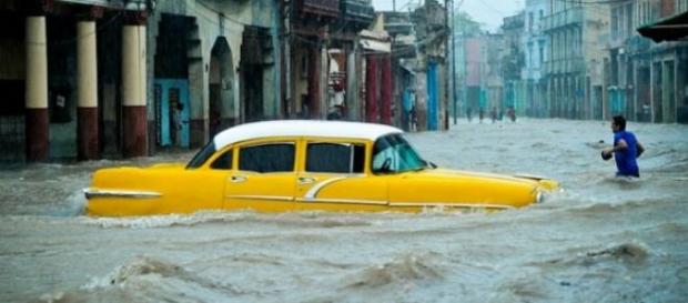 Les pluies diluviennes ont inondé La Havane. Les pluies diluviennes ont inondé La Havane.