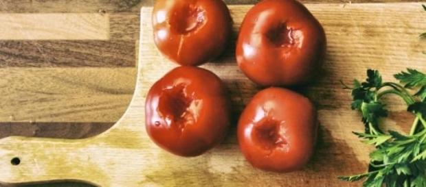 Verduras devem ficar visíveis na geladeira Verduras devem ficar visíveis na geladeira