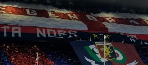 La curva del Genoa prima di una partitaAncora 