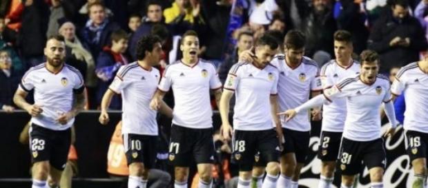 El Valencia celebra un gol en Mestalla. El Valencia celebra un gol en Mestalla.