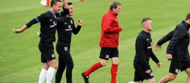 Hodgson (centre) will gather his players in June Hodgson (centre) will gather his players in June