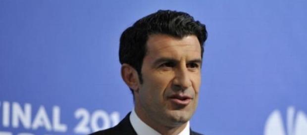 Luís Figo anunciou a candidatura no fim de Janeiro Luís Figo anunciou a candidatura no fim de Janeiro