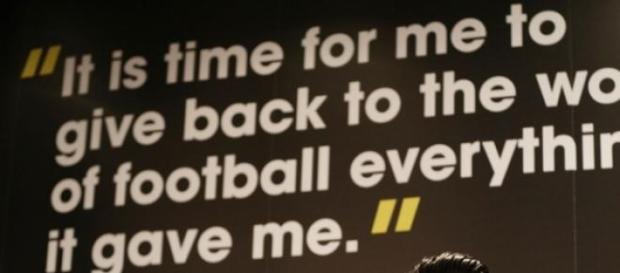 Luis Figo - ex kandydat na prezydenta FIFA Luis Figo - ex kandydat na prezydenta FIFA