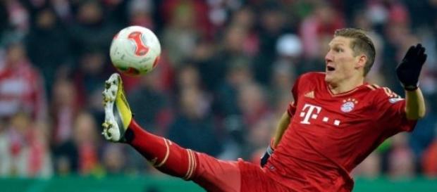 Il a gagné beaucoup de titres avec le Bayern. Il a gagné beaucoup de titres avec le Bayern.